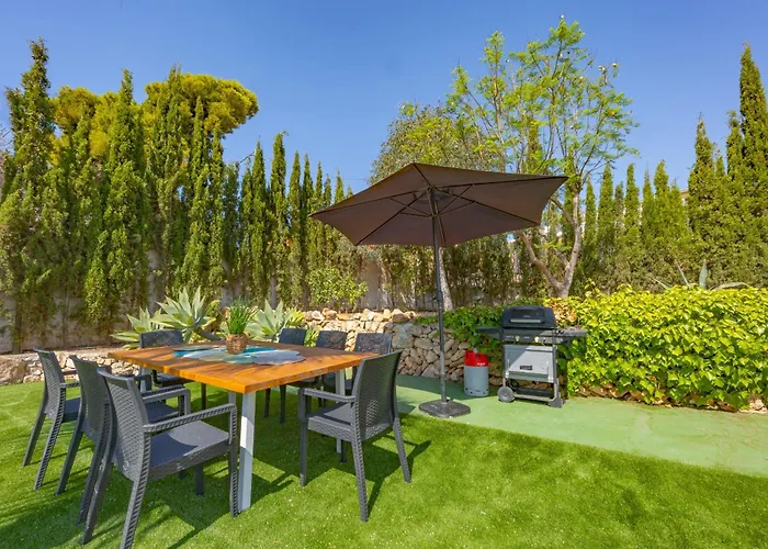 Inia - Plusholidays *